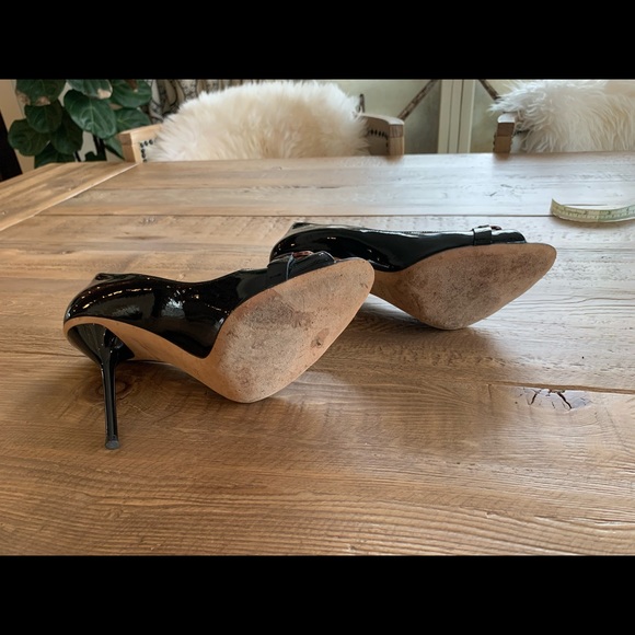 Authentic Gucci patent leather peep toe shoes - Picture 7 of 9